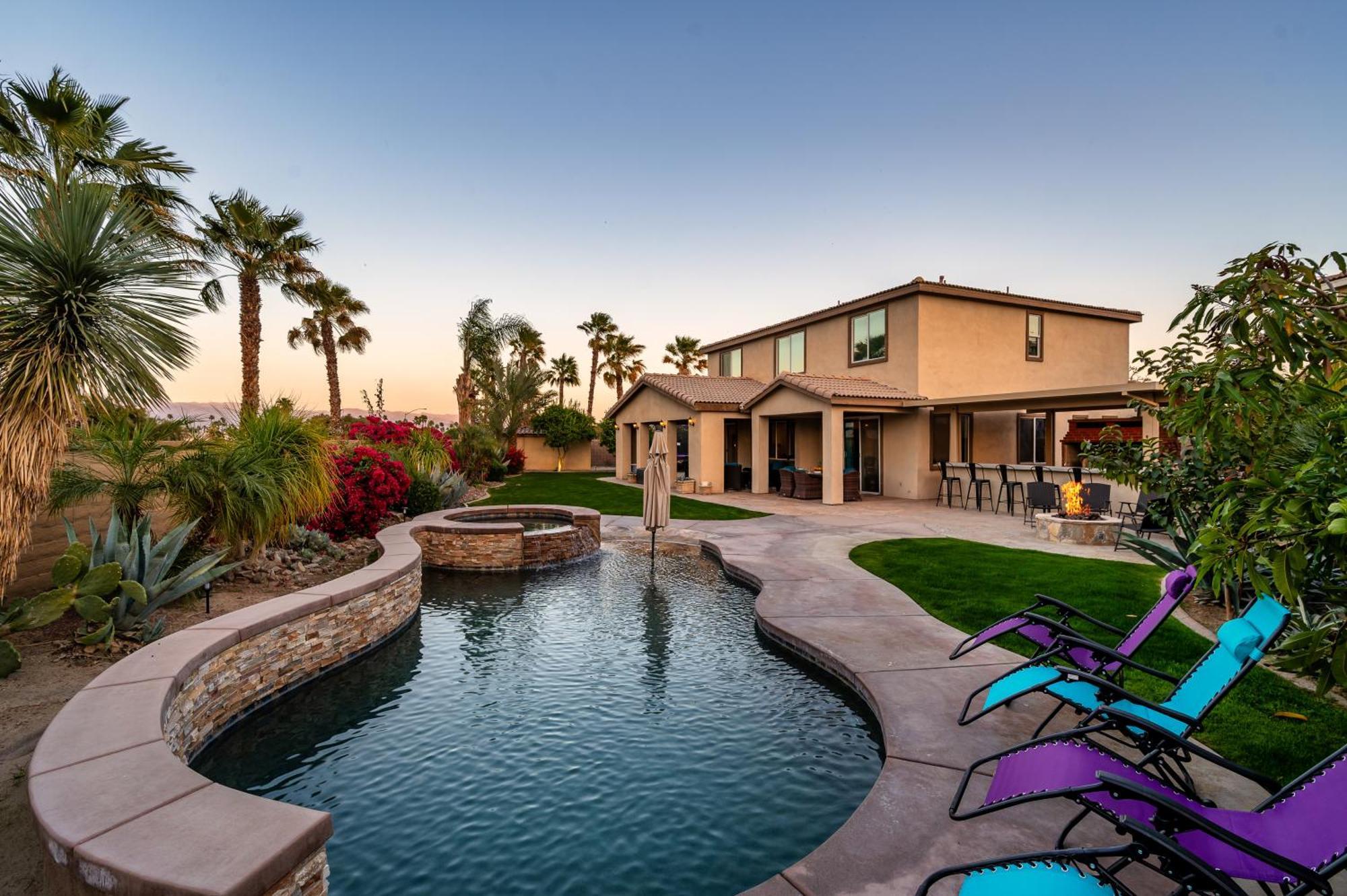 Coachella Play - 6br Multi-gen Fun Zone And Retreat With Free Heated Pool Indio