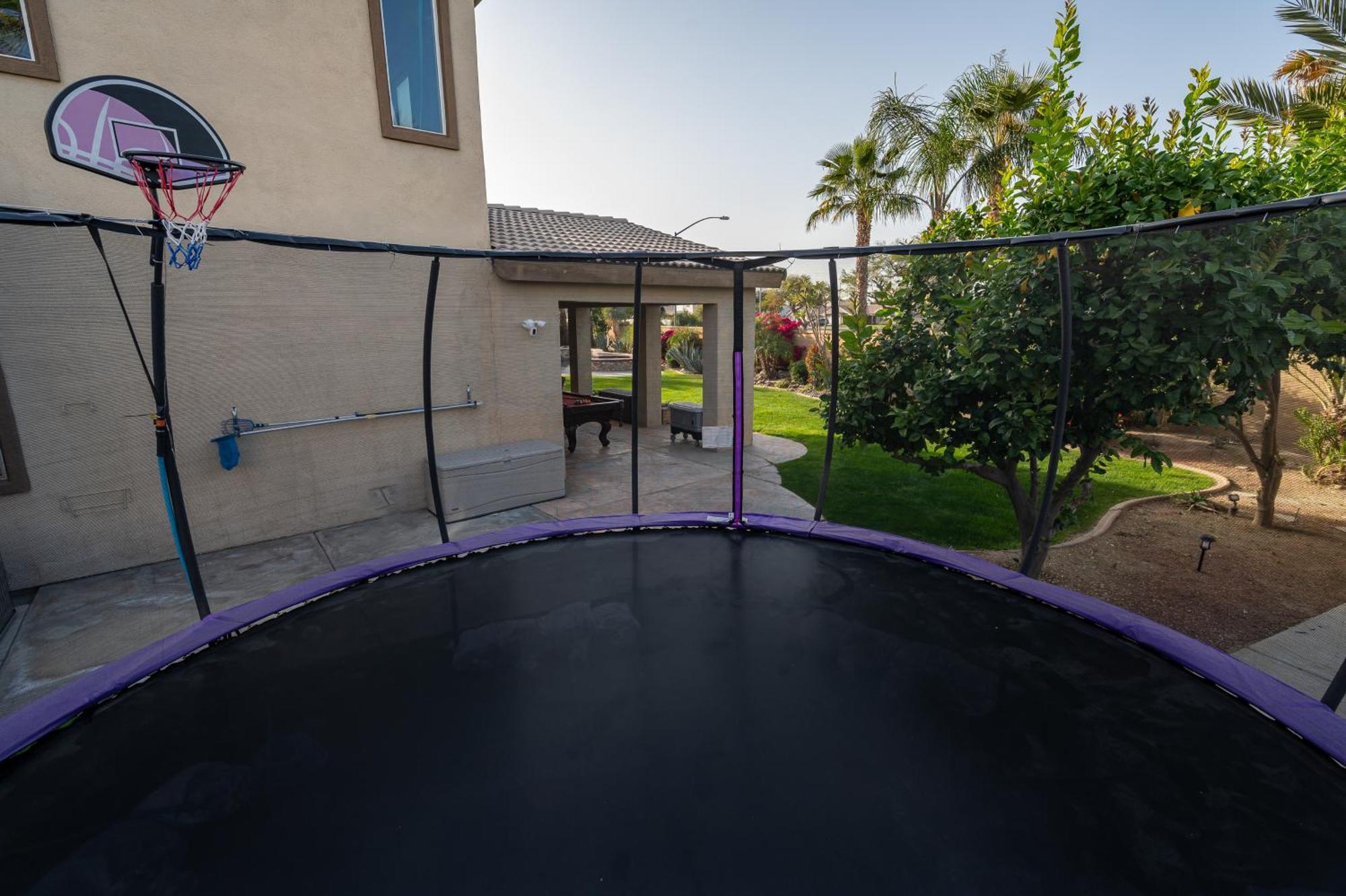 Coachella Play - 6br Multi-gen Fun Zone And Retreat With Free Heated Pool Ferienhaus