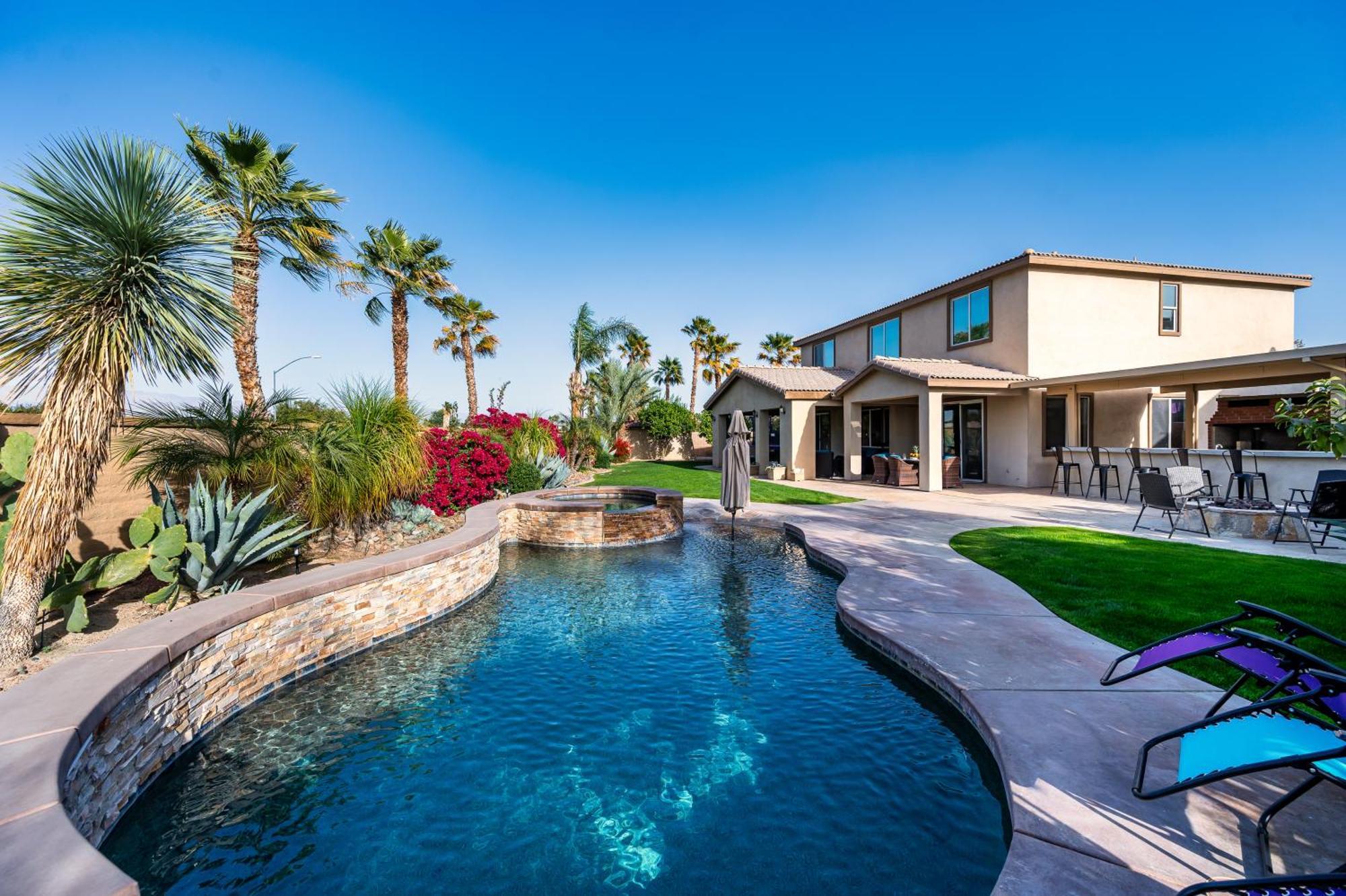 Coachella Play - 6br Multi-gen Fun Zone And Retreat With Free Heated Pool Ferienhaus *
