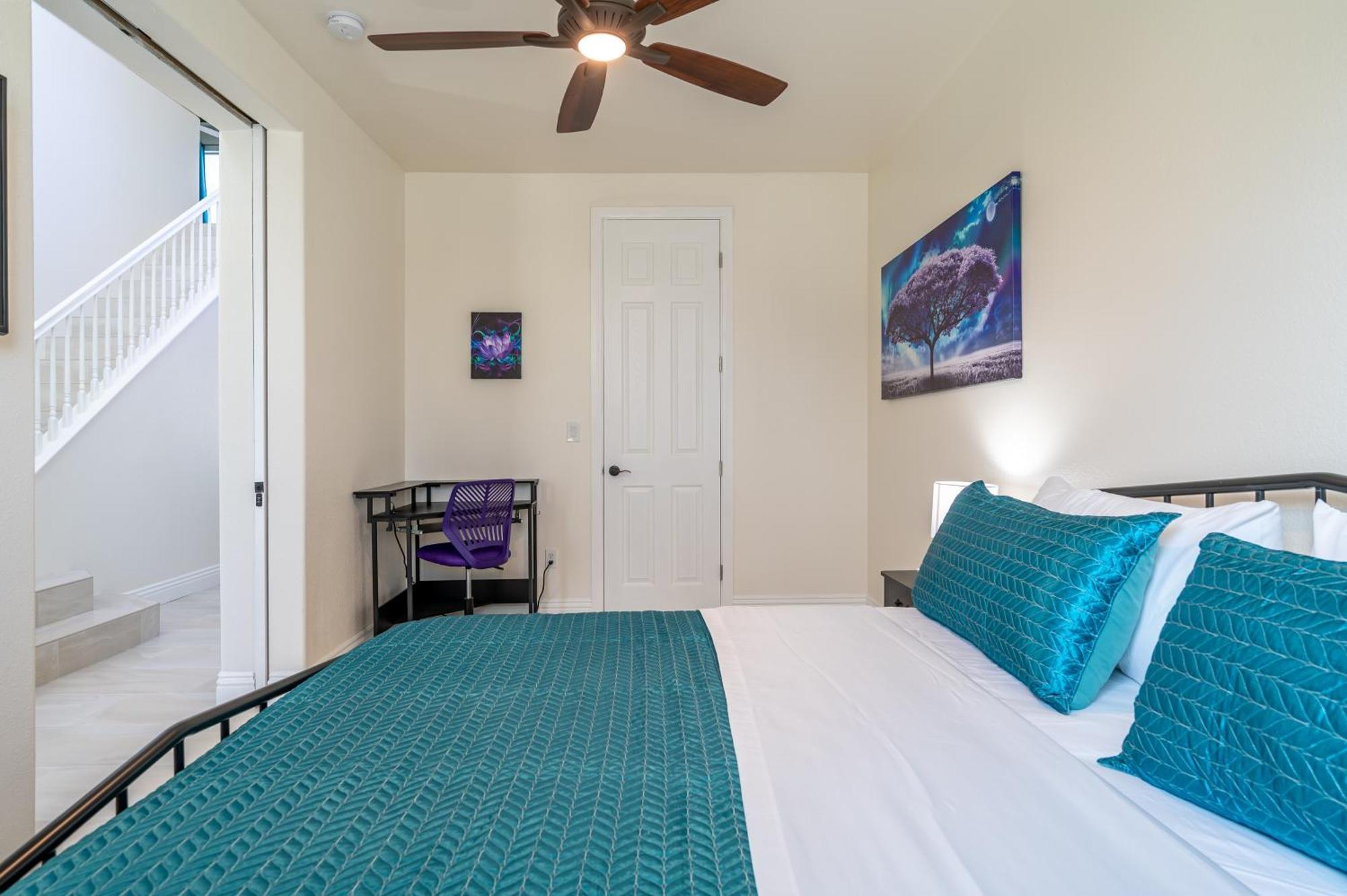 Ferienhaus Coachella Play - 6br Multi-gen Fun Zone And Retreat With Free Heated Pool